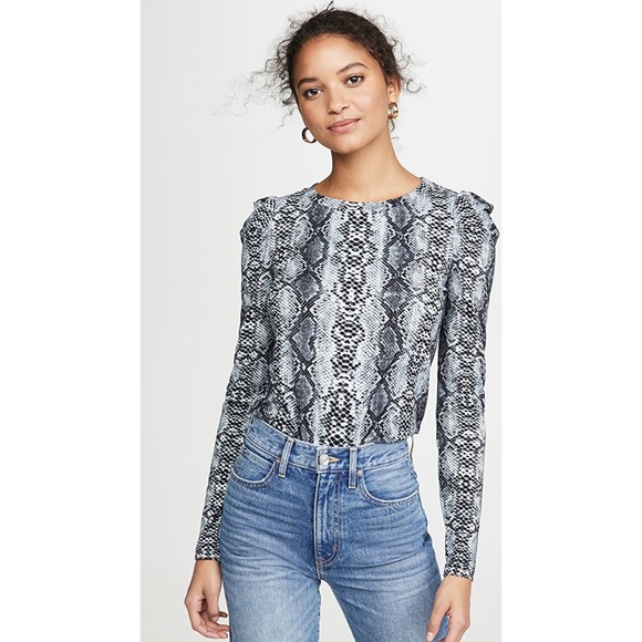 BB Dakota Tops - NWT BB Dakota Snake Eyes Long Sleeve Top